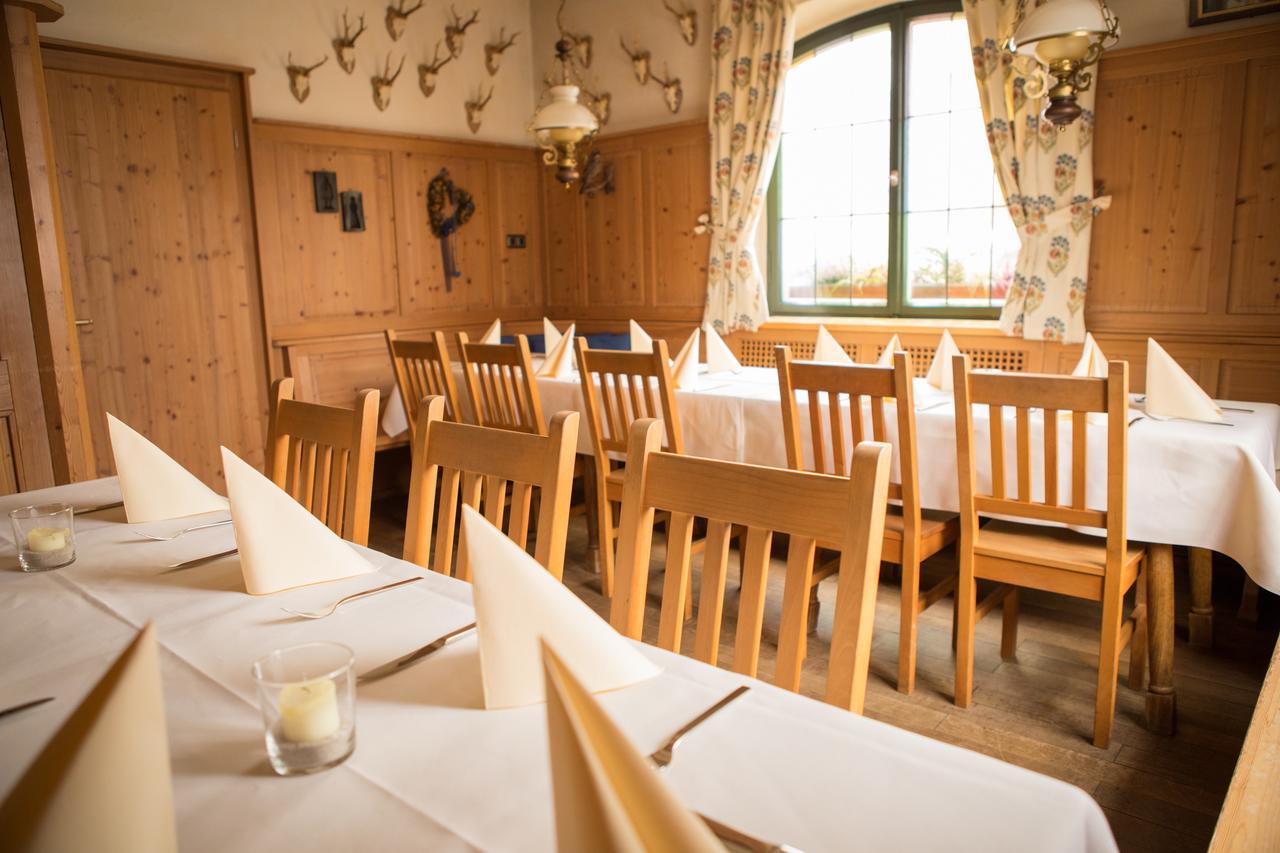 Hotel Zum Hirsch Wertingen Extérieur photo