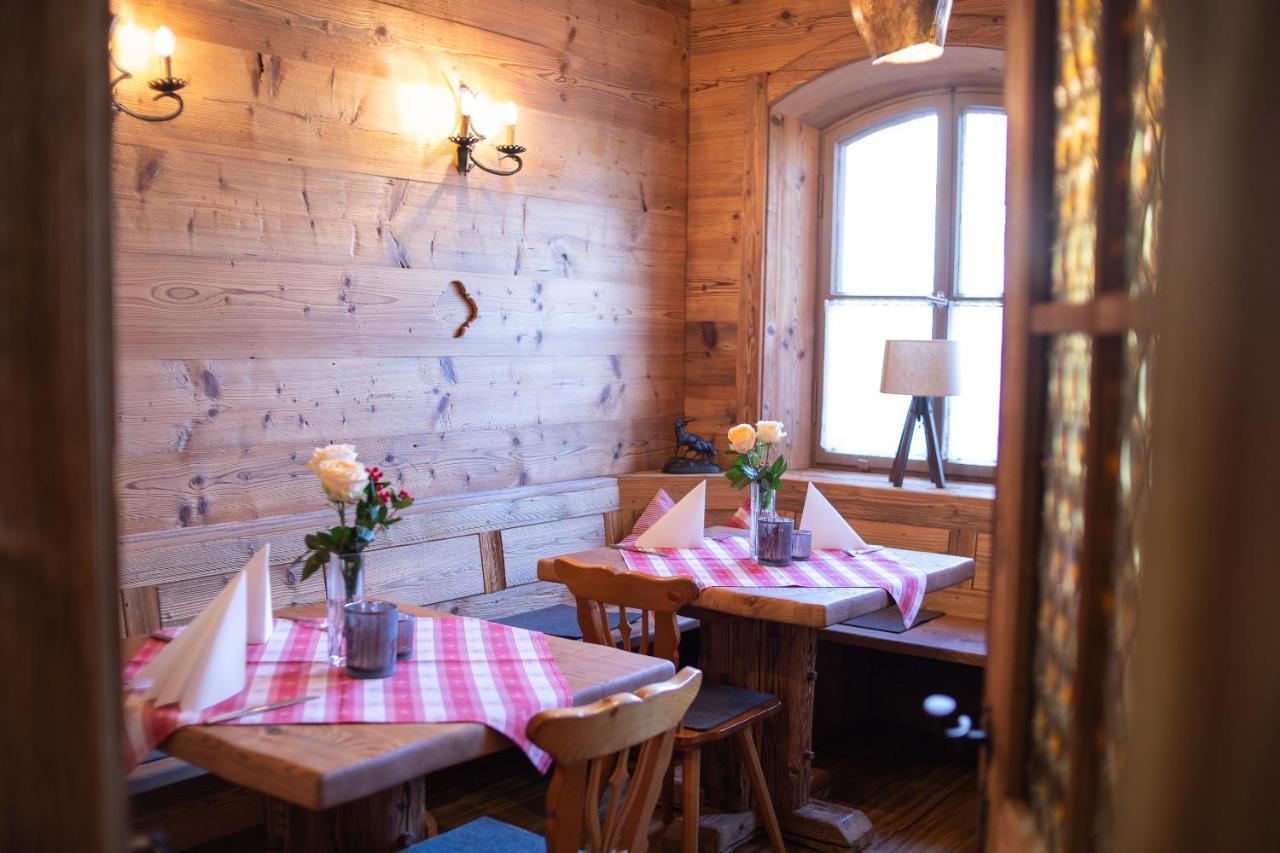 Hotel Zum Hirsch Wertingen Extérieur photo